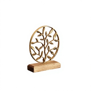 Sculpture en métal artisanale Arbre de Vie, finition dorée, accent décoratif de table avec base en bois pour la décoration intérieure - Product Image 5