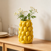 Vas Keramik Kuning Relief Lemon 3D Custom Grosir Gaya Mediterania Lukisan Tangan Ramah Lingkungan Pot Bunga Rumah Restoran