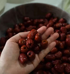 Concentrado <span class=keywords><strong>de</strong></span> <span class=keywords><strong>Jarabe</strong></span> <span class=keywords><strong>de</strong></span> Pera Jiuxi con Fórmula <span class=keywords><strong>de</strong></span> Crema <span class=keywords><strong>de</strong></span> Pera <span class=keywords><strong>de</strong></span> Nieve, Jujube, <span class=keywords><strong>Jengibre</strong></span> y Artemisa <span class=keywords><strong>para</strong></span> Aliviar <span class=keywords><strong>la</strong></span> <span class=keywords><strong>Tos</strong></span> - Lata <span class=keywords><strong>de</strong></span> 280 ml - Product Image 2