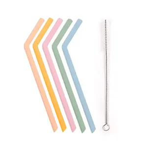 Vente en gros de pailles en silicone sans BPA Paille réutilisable en silicone Paille en silicone de qualité alimentaire pour enfants