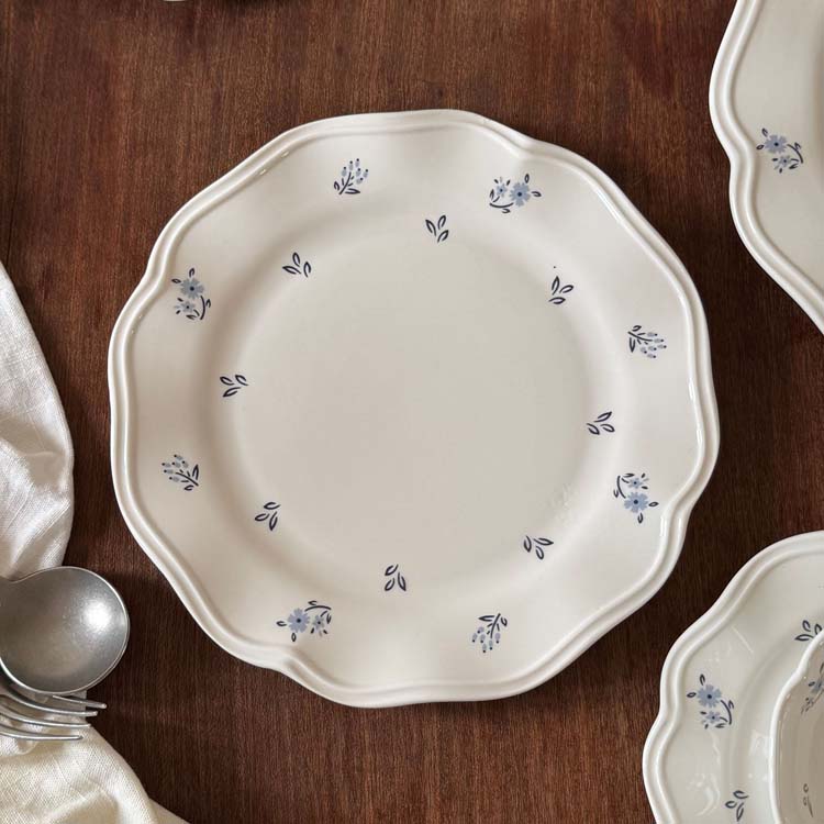 white-8.9 inch plate