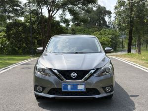 Nissan Sylphy 1.6XV CVT Edizione Supreme 2018 Usata di Alta Qualità, Berlina con Guida a Sinistra, Benzina <span class=keywords><strong>Euro</strong></span> VI, 5 Posti, Efficiente nei Consumi - Product Image 2