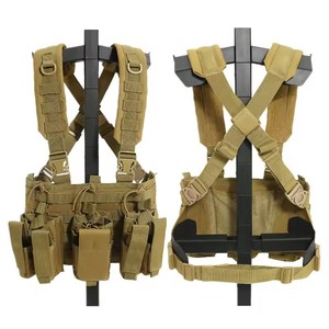 Gilet tactique modulaire léger MOLLE avec panneaux de protection détachables et pochettes pour chargeurs, idéal pour la patrouille et l'entraînement - Product Image 3