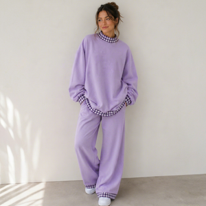 Ensemble de survêtement personnalisé pour femme en molleton mélangé coton/polyester, pull oversize à col montant et pantalon de survêtement large - Product Image 1