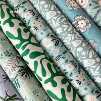 Tissu Fleuri Bleu Rose Jaune en Coton Popeline Voile Léger 76 g/m² Imprimé Numérique Personnalisable, Prédécoupé en Lot