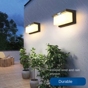 ModernGarden Lámpara de pared LED con energía solar Sensor PIR impermeable para exteriores Montaje en pared Cuerpo de PC Fábrica al por mayor 3000K Color - Product Image 3