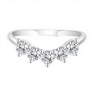 Bague en moissanite classique ronde taille brillant en forme de V pour femme en argent sterling 925 - Product Image 4