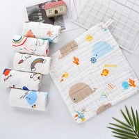 En gros, petite serviette de bave en coton 25x25 cm, carrée, haute densité, six couches, gaze bulle, motif dessin animé, absorbante, épaisse et douce, type mouchoir