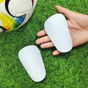 Custom Logo Football <strong>Shin</strong> <strong>Pads</strong> Leg Moulding <strong>Shin</strong> <strong>Pad</strong> EVA Compression Soccer Mini <strong>Shin</strong> Guard 8*5/10*6/12*8 <strong>for</strong> <strong>Kids</strong> Man - Product Image 2