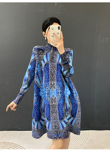 Vestido Maxi Caftán Africano de Moda con Estampado Floral, Estilo Miyake Plisado, Cuello y Manga Larga, Tallas Grandes, Cintura Natural, para Mujer Occidental - Product Image 4