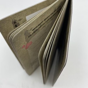 Carnet de voyage personnalisé pour enfants, idéal pour projets scolaires, activités de simulation de voyage mondial, cadeaux de fête, 5,51x3,9 pouces - Product Image 6