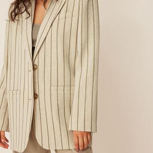 Personnalisez le blazer tendance pour femmes à rayures en lin Blazer surdimensionné pour femmes - Product Image 2