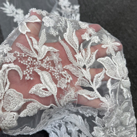 Tissu en dentelle de tulle blanc de luxe GCW-QUV100274 avec broderie florale botanique à sequins pour studio de couture de créateurs