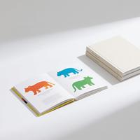 Transformez votre vision en réalité vive avec notre service d'impression de catalogue de couleurs haut de gamme où chaque nuance est capturée avec maestrie.