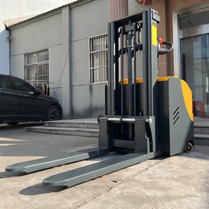 Ventes directes d'usine Station de haute qualité entraînée 2000kg 3000mm empileur électrique complet nouveau modèle direction électrique à trois côtés - Product Image 6