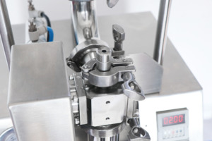 Distributeur de remplissage <span class=keywords><strong>booster</strong></span> de peau à injection liquide à pompe céramique pneumatique - Product Image 2
