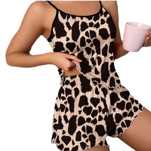 Venta al por mayor verano sin mangas Top pantalones cortos arco estampado 2 piezas niñas ropa de dormir leche seda Casual mujer Pijamas conjunto - Product Image 6