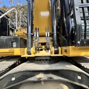 Excavatrice sur chenilles Caterpillar CAT 330d2L d'occasion fabriquée au Japon 30 tonnes Matériel de construction 90% neuve Cat330D2L Grande excavatrice d'occasion - Product Image 6