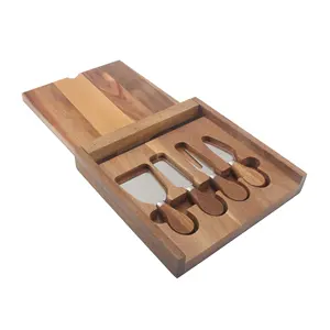 2023 Professional 4 Piece Stainless Steel Cutter Wooden Handle Cheese Knife Gift Set With Wooden Boxed