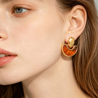 Pendientes de Lujo Color Ámbar de Moda, Acero Inoxidable, Chapado en Oro de 18K, Diseño Único, Resina Colorida, Pendientes de Botón para Mujer, Venta al Por Mayor
