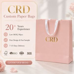 Sacs de courses en papier kraft biodégradables et écologiques avec logo personnalisé, gaufrage en gros pour l'emballage de vêtements de détail des petites entreprises - Product Image 1