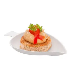 4 Inch Leaf Shape Plate Bagasse Biodegradable Plate For Finger Food