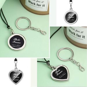Llavero de Metal con Diseño Creativo Personalizado, Llavero con Marco de Fotos, Llavero para Parejas, Pequeño Regalo Conmemorativo - Product Image 4