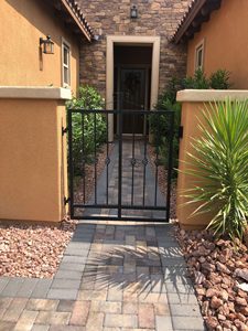 Puerta de hierro forjado con flores de Color bronce <span class=keywords><strong>Prima</strong></span> Mexico, puerta frontal de entrada doble, diseño de puerta abatible Simple para el hogar - Product Image 4