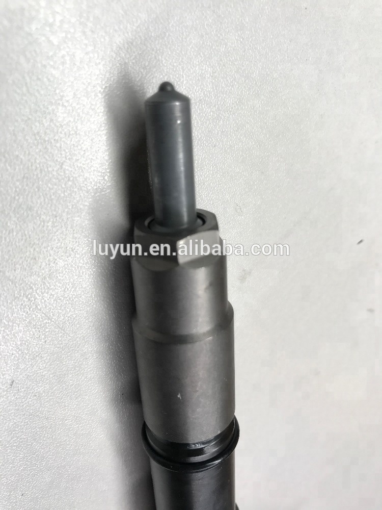 High Quality Diesel Fuel Injector 295900-0210 295900-0280 Common Rail Parts Injection Nozzle 23670-30450 For TOYOTA 2KD-FTV