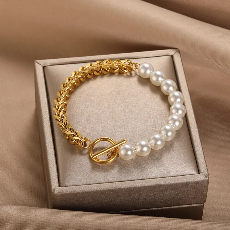 Lateefah OEM Dainty Ot Clasp Stainless Steel Cuban Chain Imitation Pearl Bracelet 18K Gold Bracelet