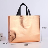 Sacs-cadeaux non tissés réutilisables de luxe, ensemble de couleurs mélangées avec sacs-cadeaux dorés en vrac-Poignées d'anniversaire Goodie et sacs de fête