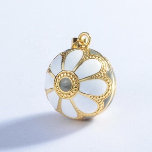 <span class=keywords><strong>Bola</strong></span> mexicain fleur harmonie <span class=keywords><strong>grossesse</strong></span> carillon <span class=keywords><strong>boule</strong></span> cloches bijoux pendentif collier - Product Image 2
