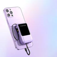 Batterie externe 10000 mAh avec câbles intégrés, charge rapide, chargeur portable léger, batterie de grande capacité pour téléphone et tablette