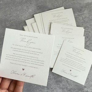 Biglietto <span class=keywords><strong>di</strong></span> Benvenuto Personalizzato per Hotel con Logo, Carta Offset, Libretto 'Grazie' con Stampa in Lamina, Goffratura Lucida e Serigrafia Aziendale - Product Image 1