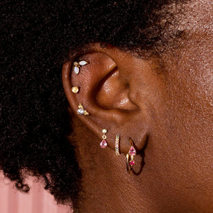 Pendientes de Plata de Ley 925 con Forma de Corazón y Mariposa, Estilo Clásico Vintage de CANNER, con Diamantes y Ópalo Hechos a Mano para Mujer - Product Image 6