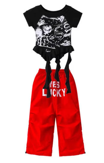 457 haut à manches courtes en ruban noir-452 pantalon de survêtement imprimé rouge
