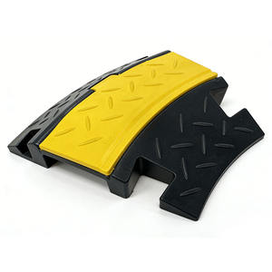 <span class=keywords><strong>Rampe</strong></span> <span class=keywords><strong>de</strong></span> protection <span class=keywords><strong>de</strong></span> câbles à 30 degrés, robuste et <span class=keywords><strong>de</strong></span> haute qualité, pour la protection routière, prix usine - Product Image 6