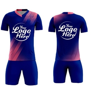 Maillot de football personnalisé à séchage rapide en Spandex/Polyester, imprimé par transfert thermique, tenue de football colorée pour adultes, respirante et personnalisable - Product Image 4