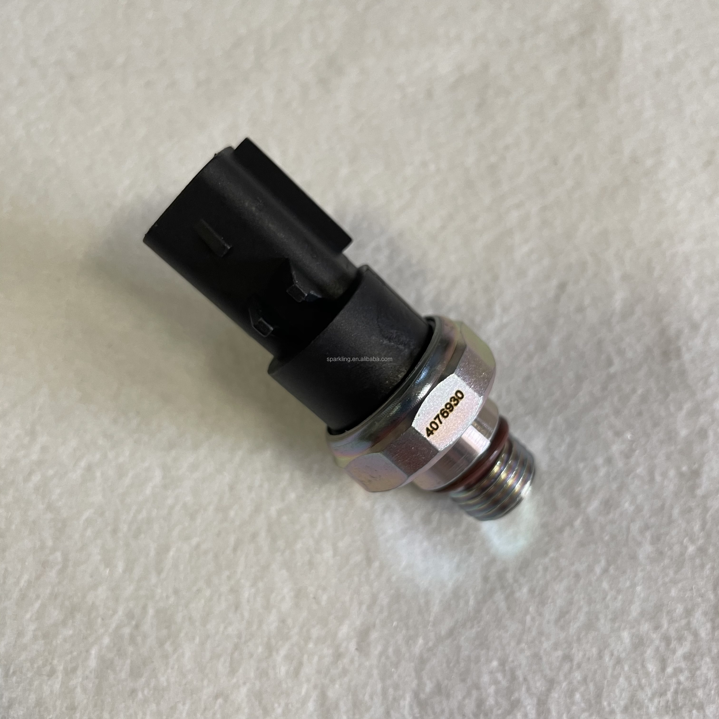 QSB6.7 Oil Pressure Sensor - 4076930 4076931 - Reliable