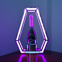 Accessoires de fête pour boîte de nuit : Présentoirs à bouteilles LED en acrylique – Nouveautés durables pour Halloween et anniversaires