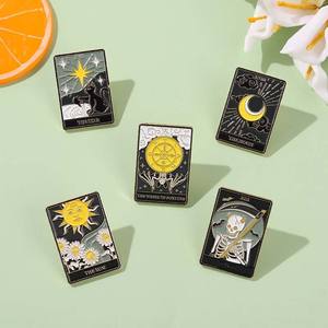 Tarot esmalte pines personalizado sol Luna estrellas gótico esqueleto amante broches solapa insignias bolsa Punk bruja oscura joyería regalo para niños - Product Image 2
