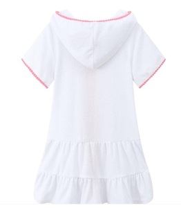 Salida de Baño de Poliéster para Niños y Niñas con Capucha y Cierre Personalizada de Tela de Toalla Afelpada - Product Image 6