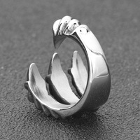 Bague en acier inoxydable avec croc de vampire, style punk, pour homme, bijou hip-hop cosplay, idéal comme cadeau pour elle
