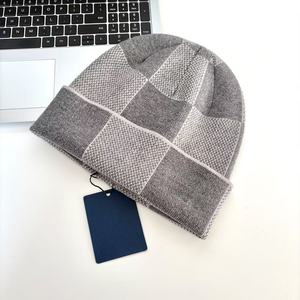Nuevo Gorro <span class=keywords><strong>de</strong></span> Punto Gris <span class=keywords><strong>de</strong></span> Lujo SHIXI 2026 para Hombre, Gorro <span class=keywords><strong>de</strong></span> <span class=keywords><strong>Invierno</strong></span> <span class=keywords><strong>de</strong></span> Diseñador, Gorro <span class=keywords><strong>de</strong></span> Punto con Borla, <span class=keywords><strong>Gorros</strong></span> <span class=keywords><strong>de</strong></span> Punto <span class=keywords><strong>de</strong></span> Lujo para Mujer, Gorro <span class=keywords><strong>de</strong></span> <span class=keywords><strong>Invierno</strong></span> - Product Image 3