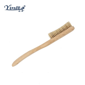 Brosse à chaussures Yinste en bois à poils doux et manche long pour le nettoyage domestique - Product Image 4