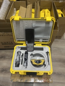Instrument de topographie terrestre GNSS RTK SOUTH ALPS1 Survey, GPS Code IP68, 1698 canaux, autonomie de 12h, compatible 4G/5G, réglable - Product Image 6
