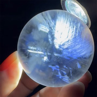 Sphère de cristal de quartz bleu plume naturel de haute qualité avec aiguille bleue pour la décoration
