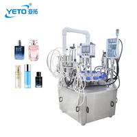Machine automatique de remplissage et de bouchage de parfum liquide avec plateau tournant rotatif et conception à double tête pour ligne de production de flacons en verre