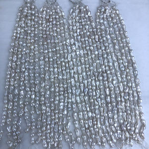 Zhuji Großhandel natürliche süße kleine Barock Perlens trang, dreifach A-Klasse, hoher Glanz, sehr saubere Oberfläche, 10-13mm Breite - Product Image 6