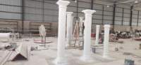 Vente directe usine : Colonne corinthienne en fibre de verre creuse, résistante à la corrosion, personnalisée, légère, pilier romain extérieur blanc pour villa